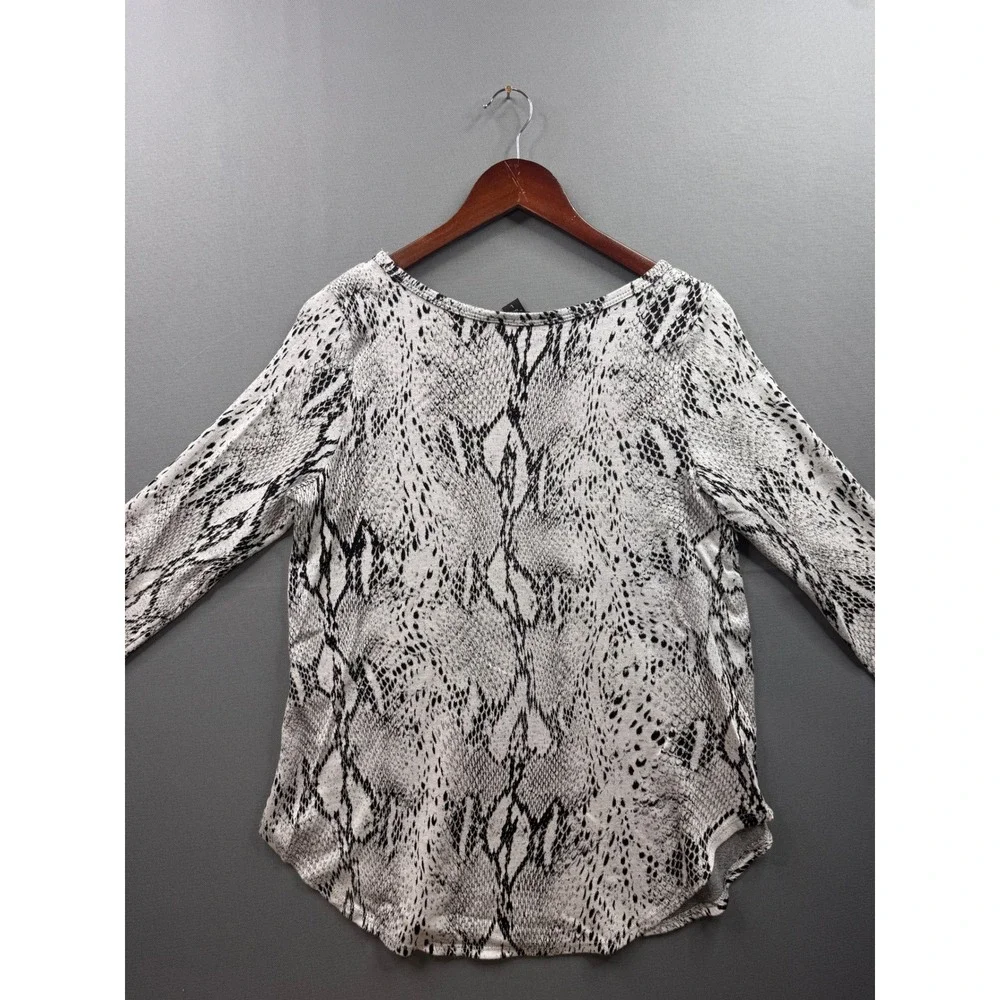 Karen Kane Womens Grey Black Snakeskin Print‎ Long Sleeve Scoop Neck Top Large